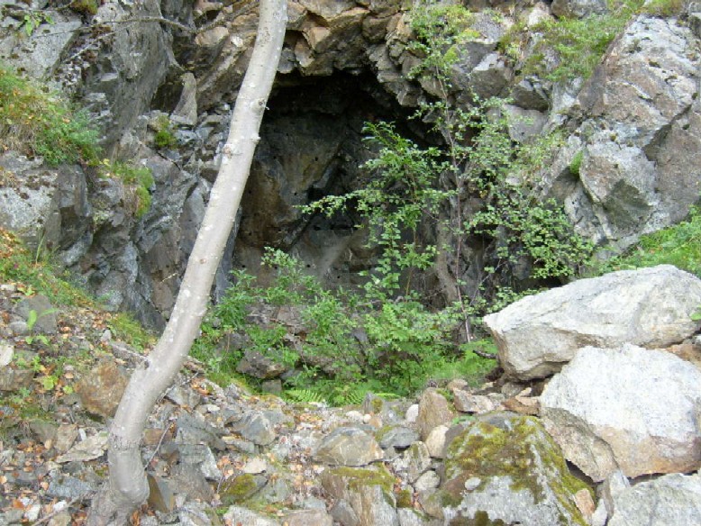 Fjellbunkerinnslag på Batterie Dietl