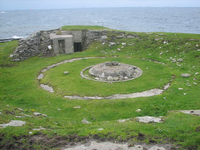 Kanon med bunker.