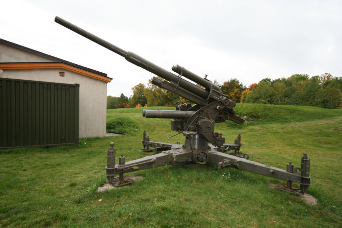 8.8mm.JPG