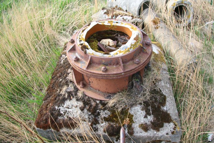 IMG_7961 Adcock mast 1.jpg