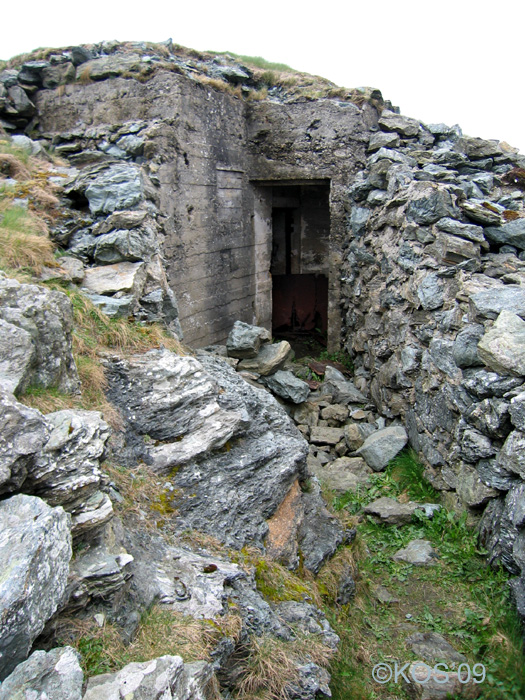 Bunker 2 bak lyskaster-stilling