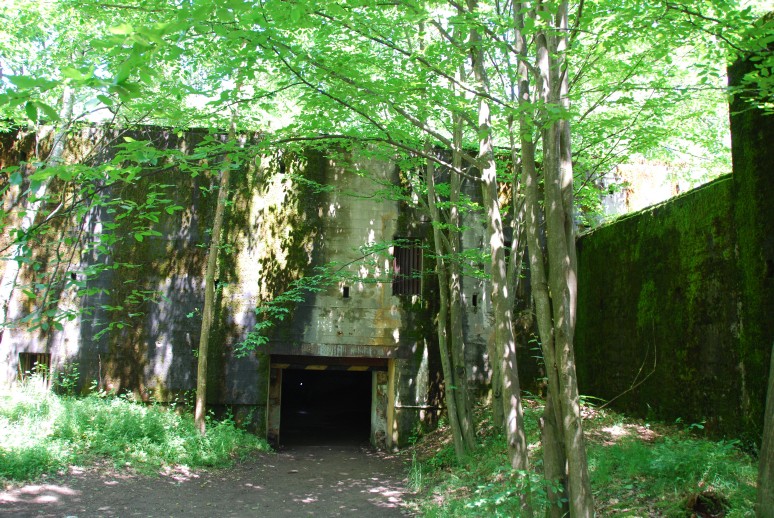 Maskinrom og ammunisjonsrom, og ventilasjon for tunnelene