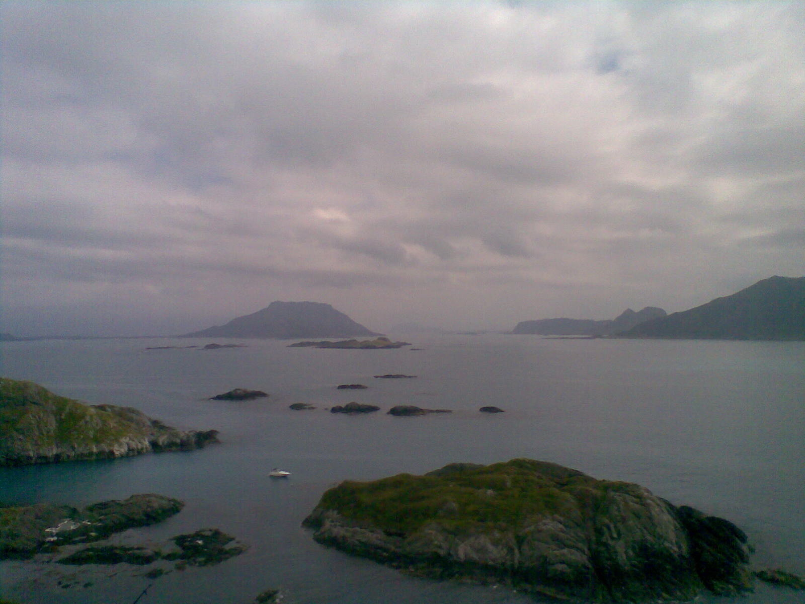 Flott utsikt, Florø er langt der inne..