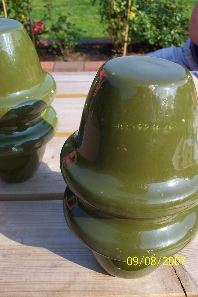 Groene isolatoren II.JPG