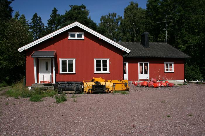 Offiserbrakka på MAZA