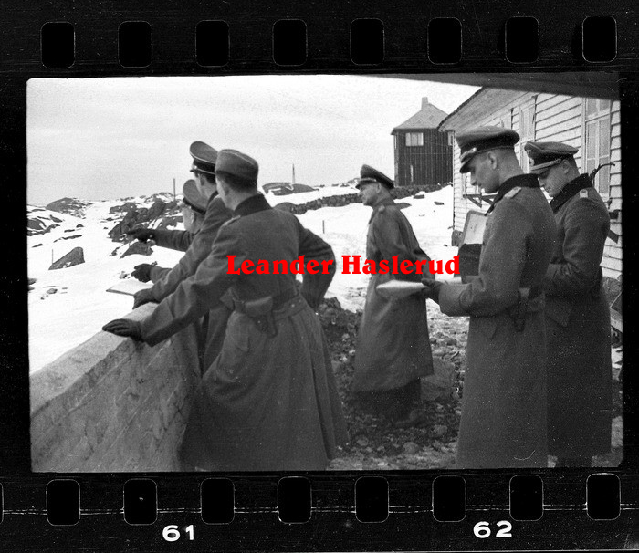 Negativ 61-62.jpg