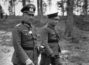 300px-Falkenhorst_ja_Siilasvuo2.jpg