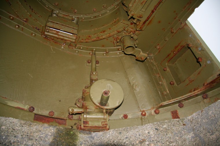 IMG_3873  KO-bunker, pansertårn innside detalj.jpg
