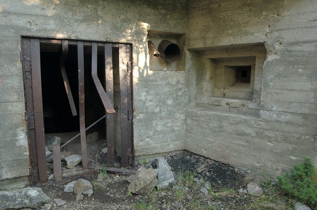 nordlandet_bunker_entrance.jpg