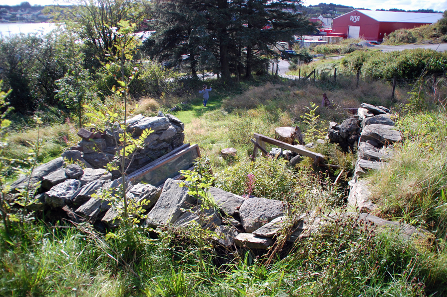 Ruin fra førkrigs tid vil jeg tro...