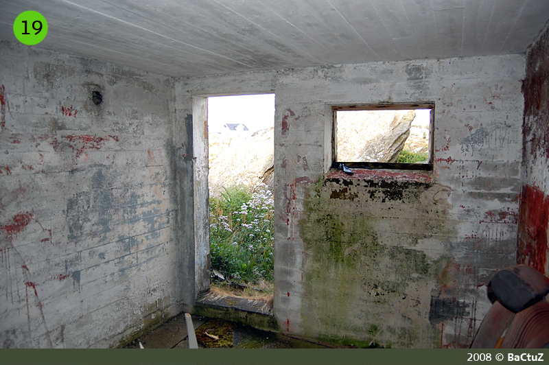 - bunker 19 inne 2.jpg