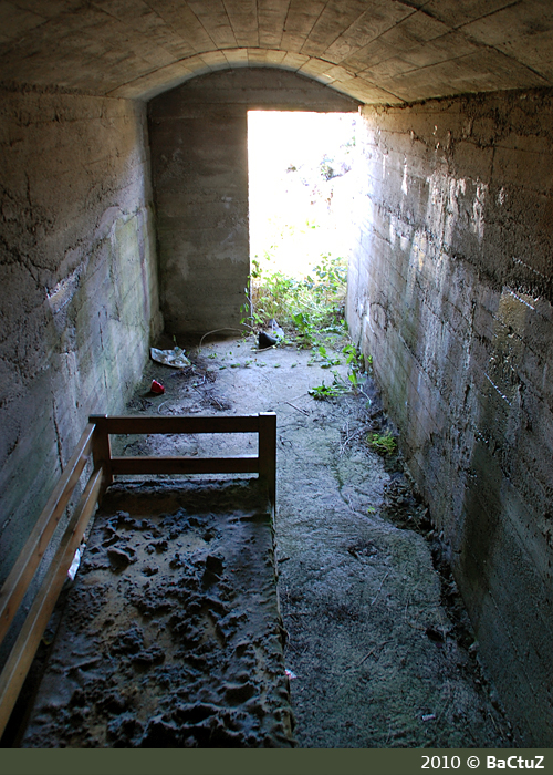 - bunker 7 inne.jpg