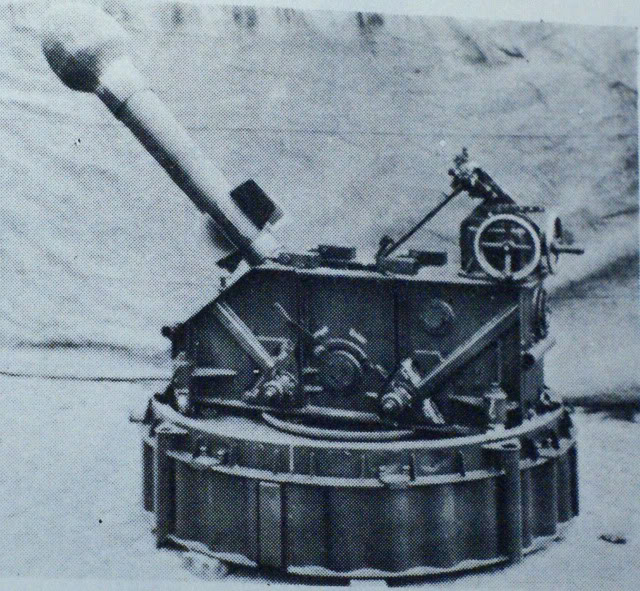 38cm-spigot-granatwerfer.jpg