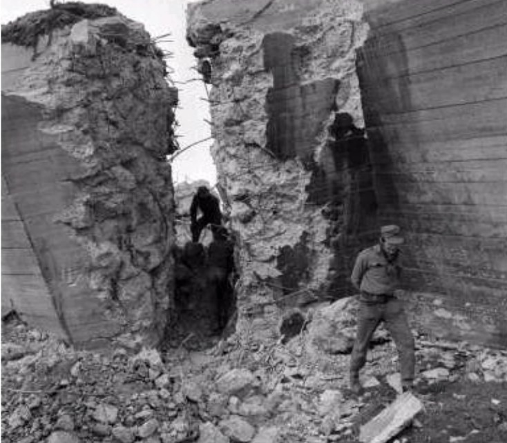 Bunker III .jpg