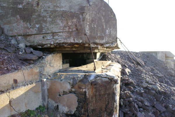 Nedre del av bunkeren, kanskje extysk