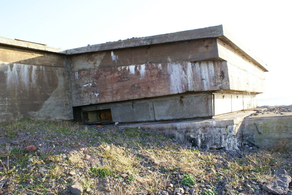 Øverste del av bunker, kanskje nyere ?