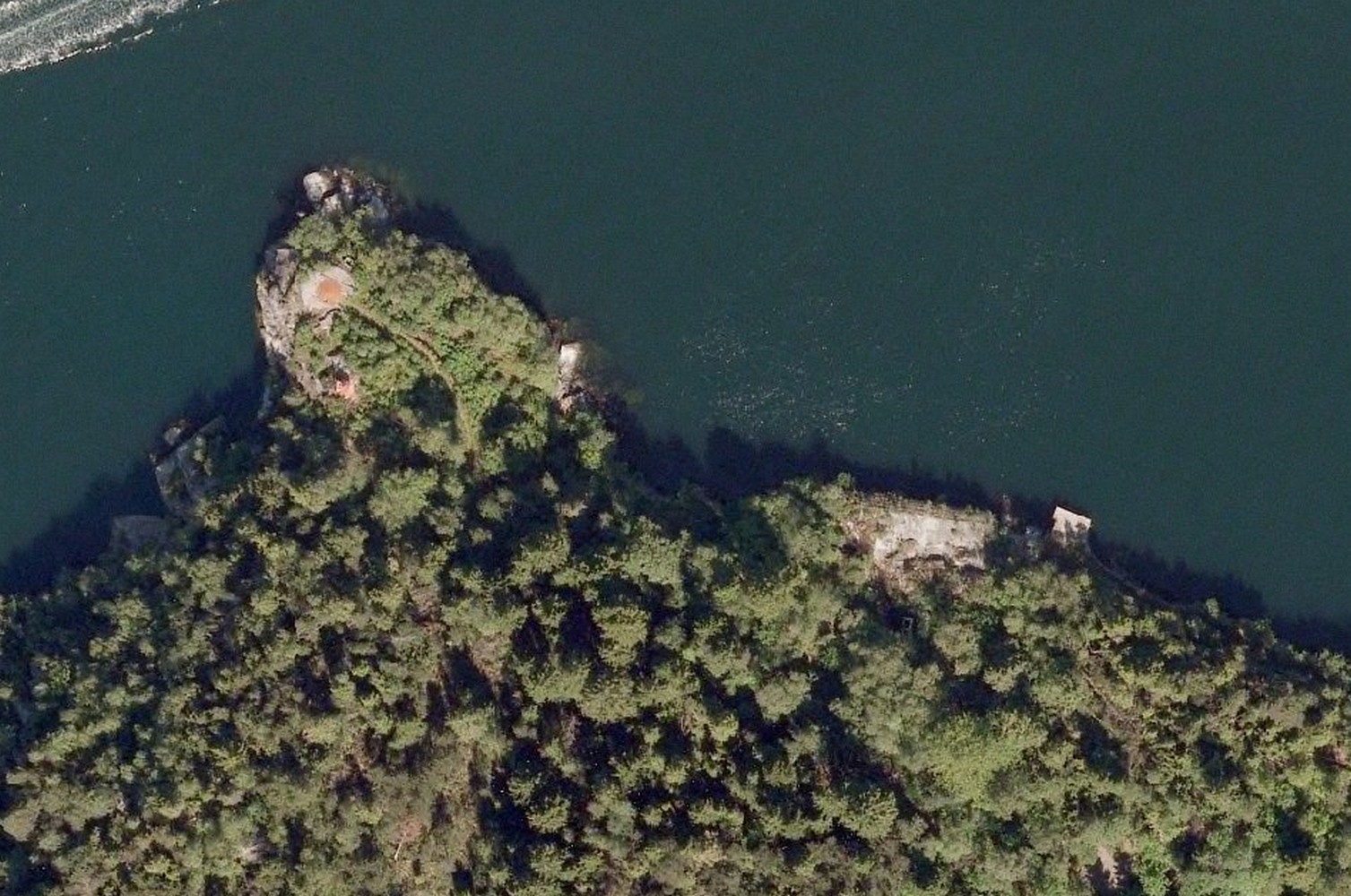 Sperrbatterie Bergen - Torpedobatterie Kvarven (2009).jpg