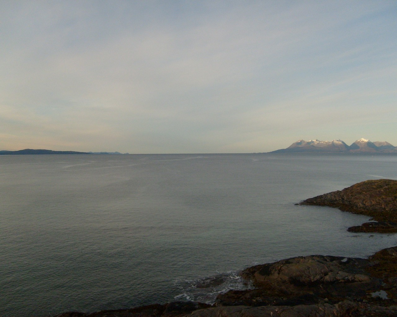 Mot Bjarkøy,Andfjorden og Skrolsvik