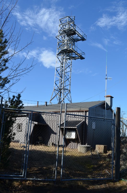 Antennemaster uten antenner