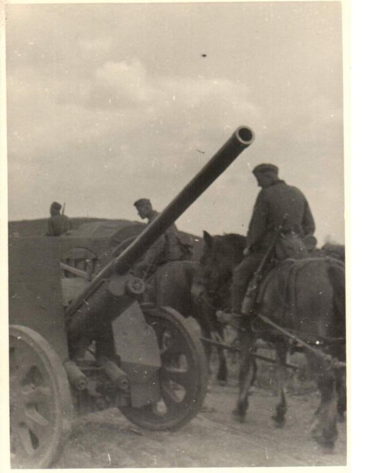 10,5 cm Schneider.JPG