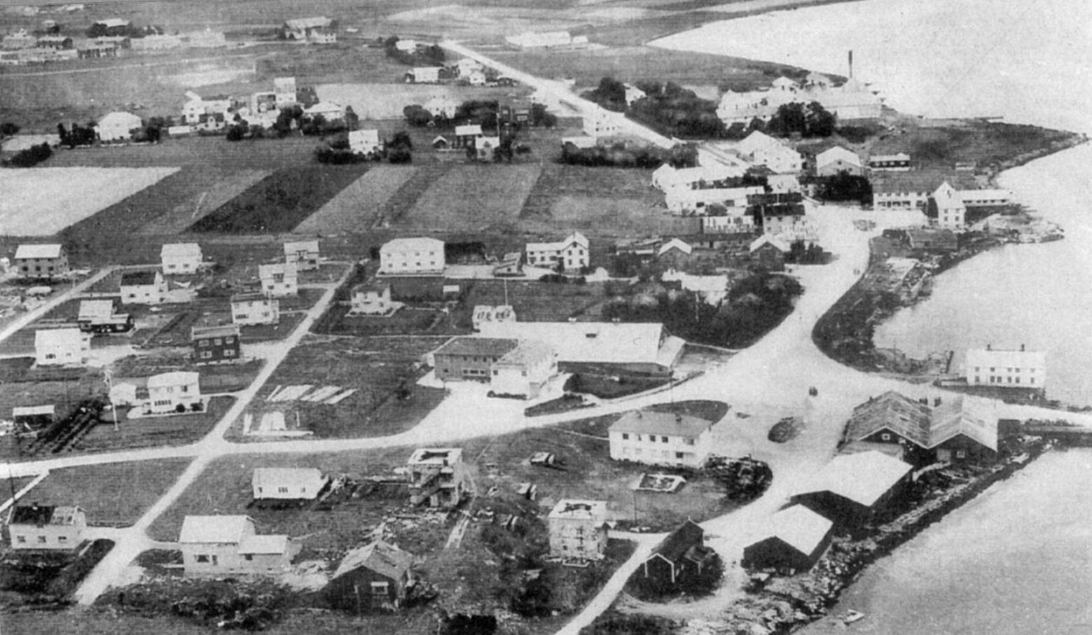 Brekstad sentrum rundt 1955.JPG