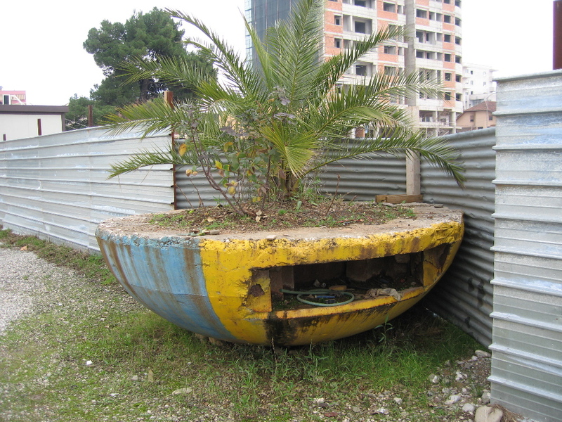 Bunker Albania.jpg