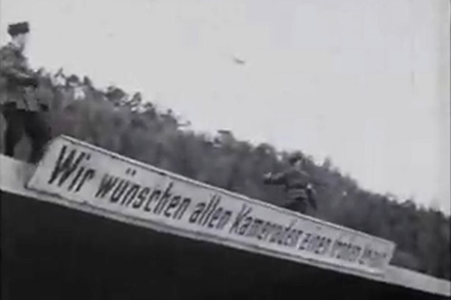 1945.jpg