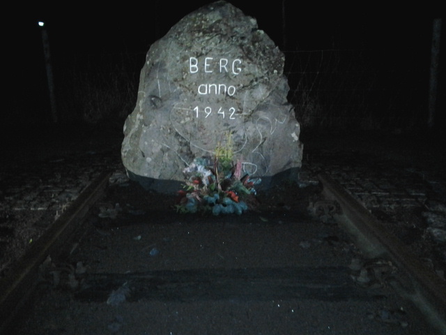 2012-11-18 21.02.31.jpg