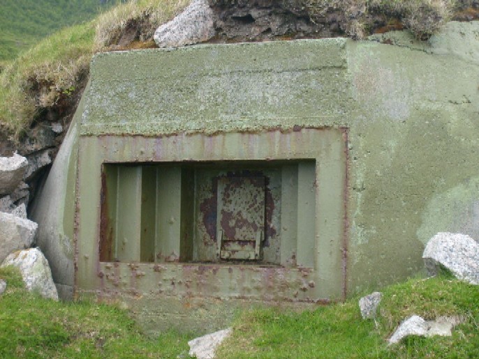 MG bunker I.jpg