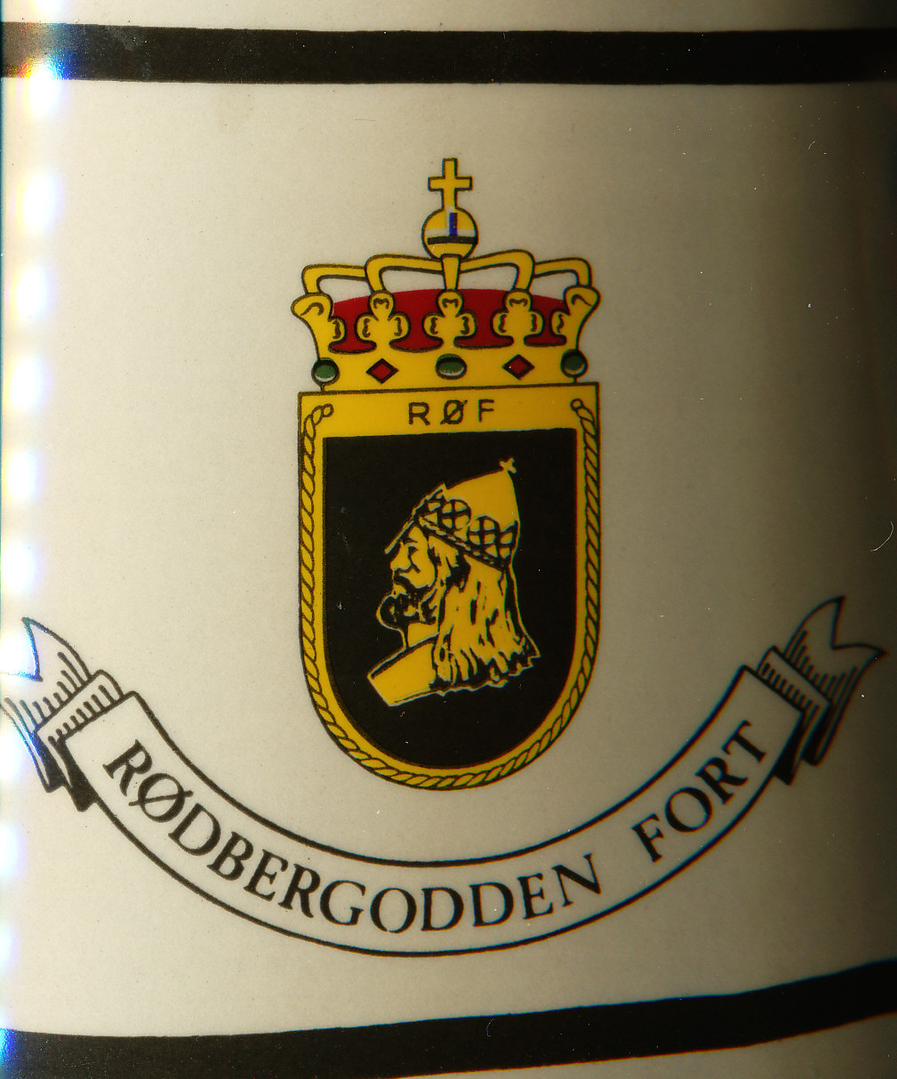 Crest RØF.jpg