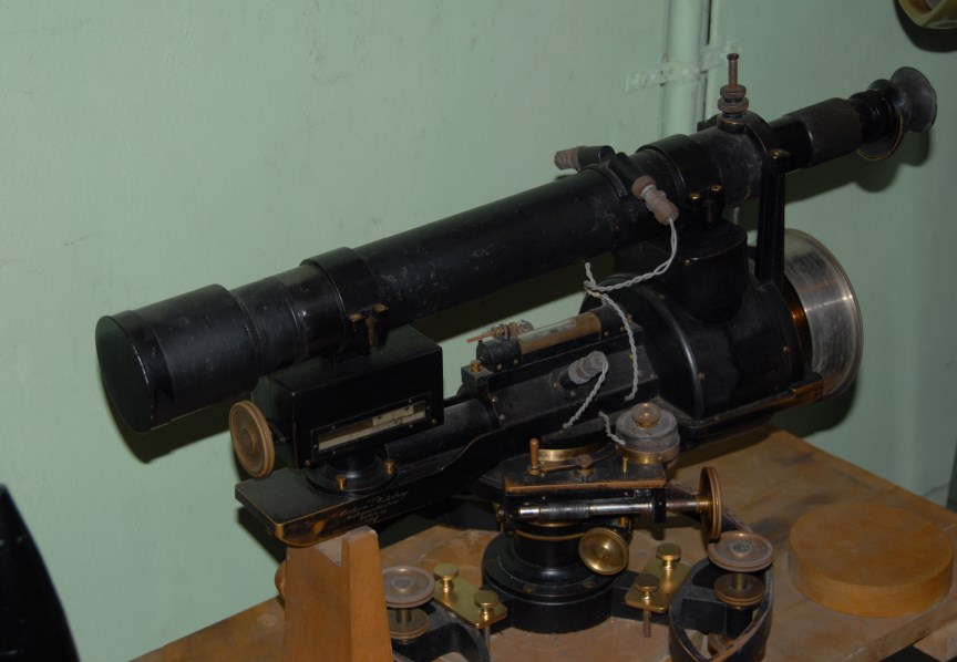 DSC_8202A (864 x 598).jpg