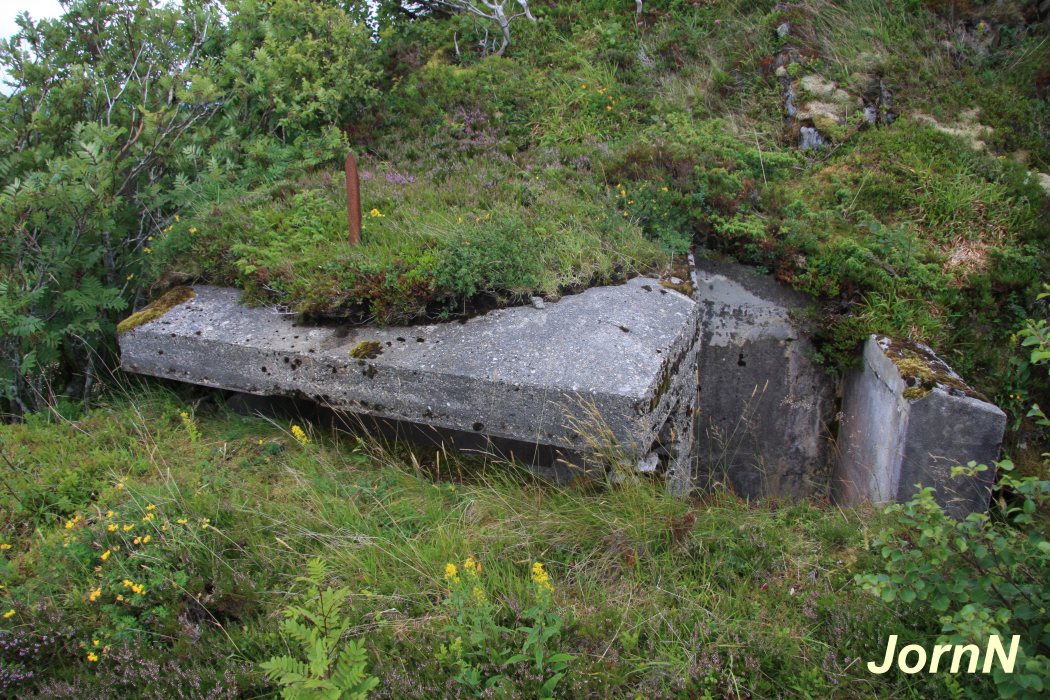 Observasjonsbunker söröst front.jpg