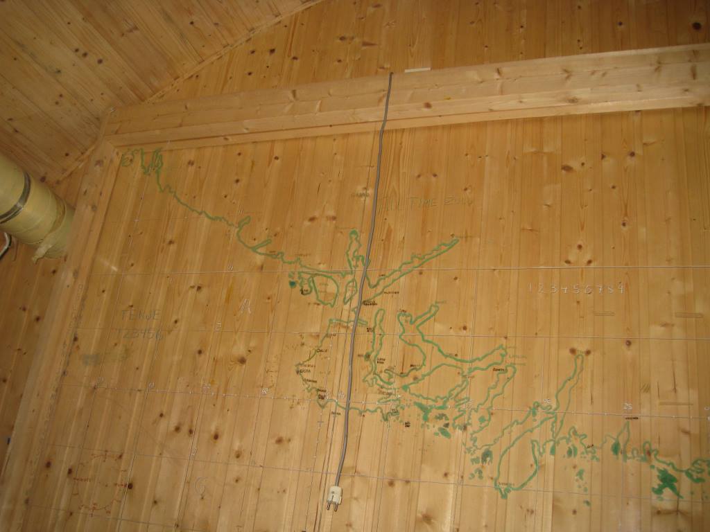Plotterommet med kartet som ble brukt av sjøheimevernet.