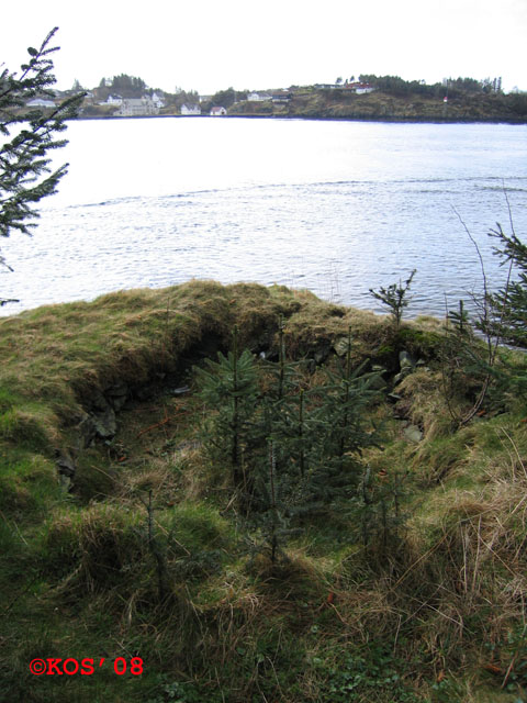 Stilling nær vann-nivå helt i sør-vest ved bunkers i forrige bilde.(Bildet tatt fra bak-kant)