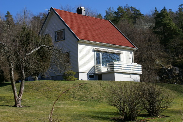 Jeg tror at dette huset står på en bunker