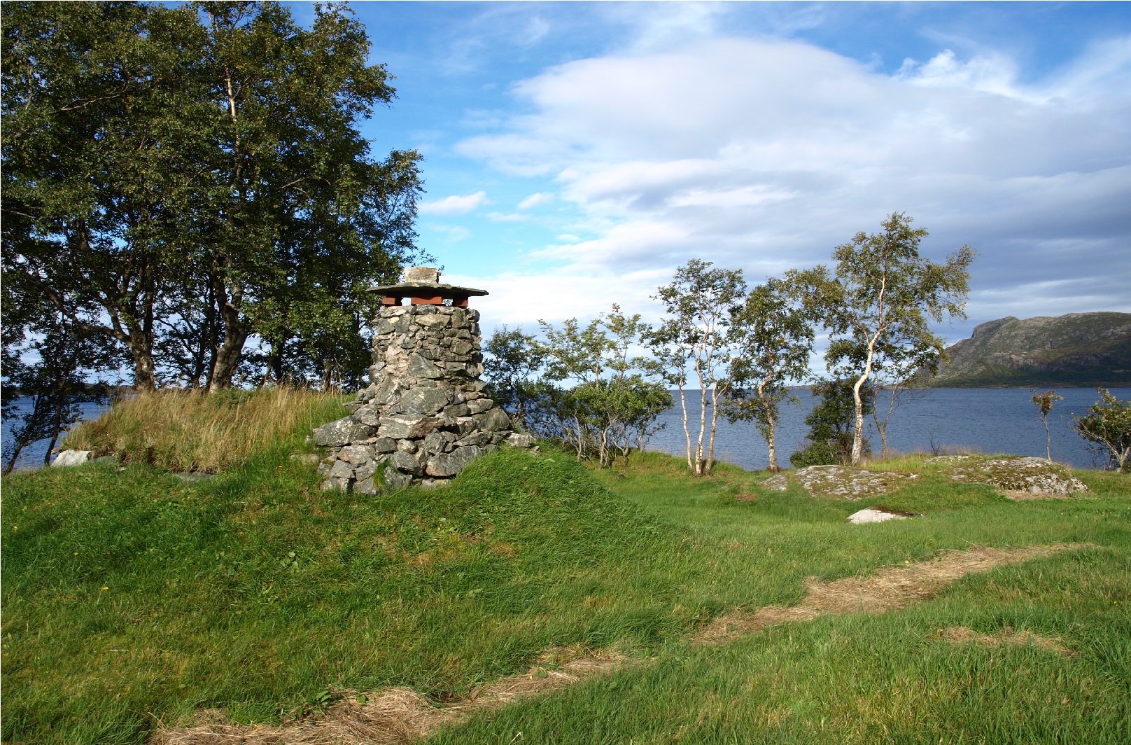 'bunker' ved kwK nede ved sjøen.JPG