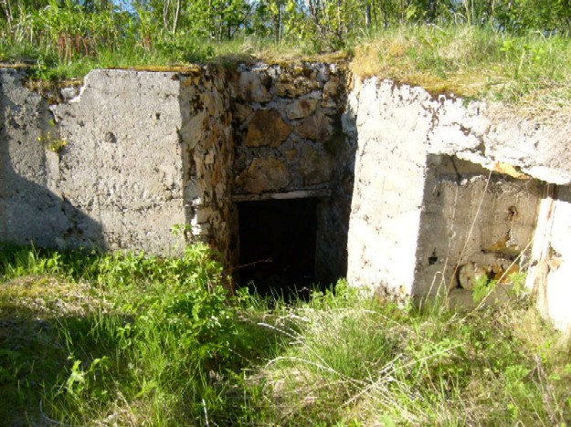 Inskripsjon over inngangen