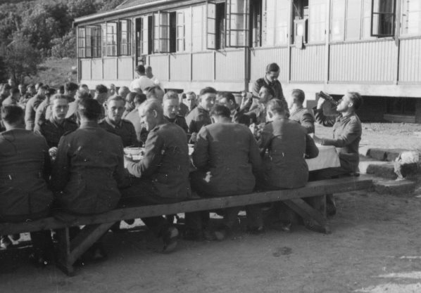 Fotos deutsche Soldaten in Norwegen (13).jpg