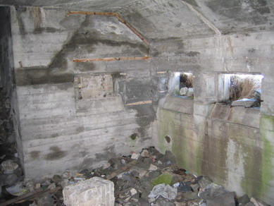 Falkenhorst bunker ovenfor Gefechtstand.