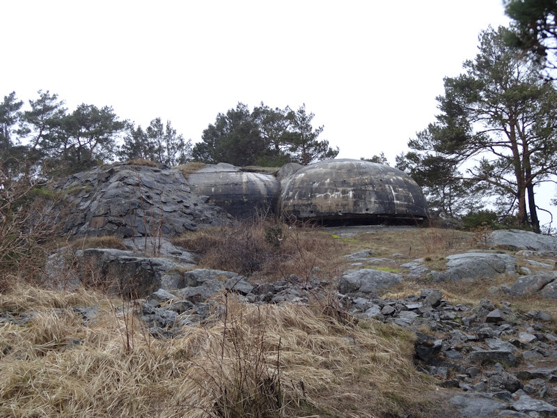 Høstbilde av kommandobunker