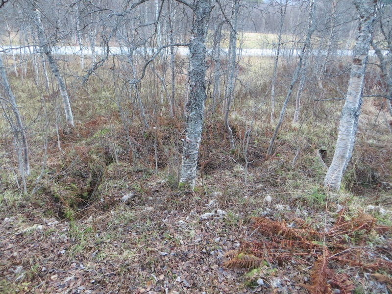 Delvis sammenrast bunker med wellblech