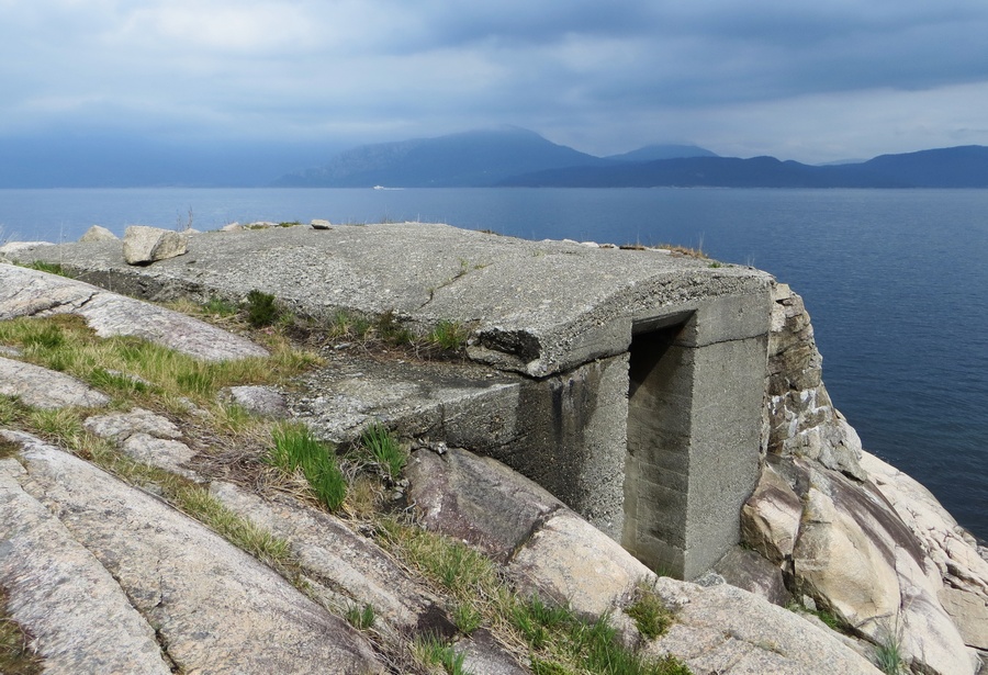 Kwk-stilling øst for torpedobatteriet