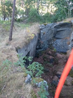 Maskingeværbunker ved lysløypa