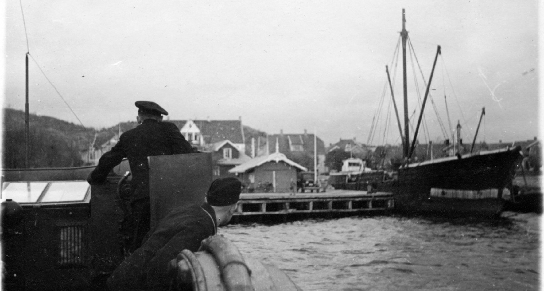 [a3225-3].jpg