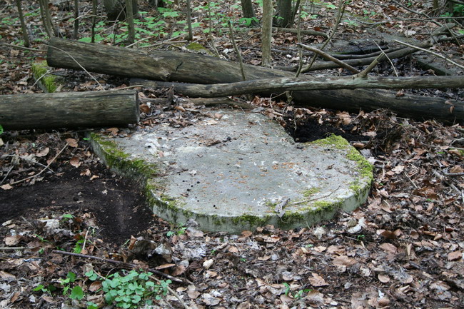 Fundament innvendig på platting.