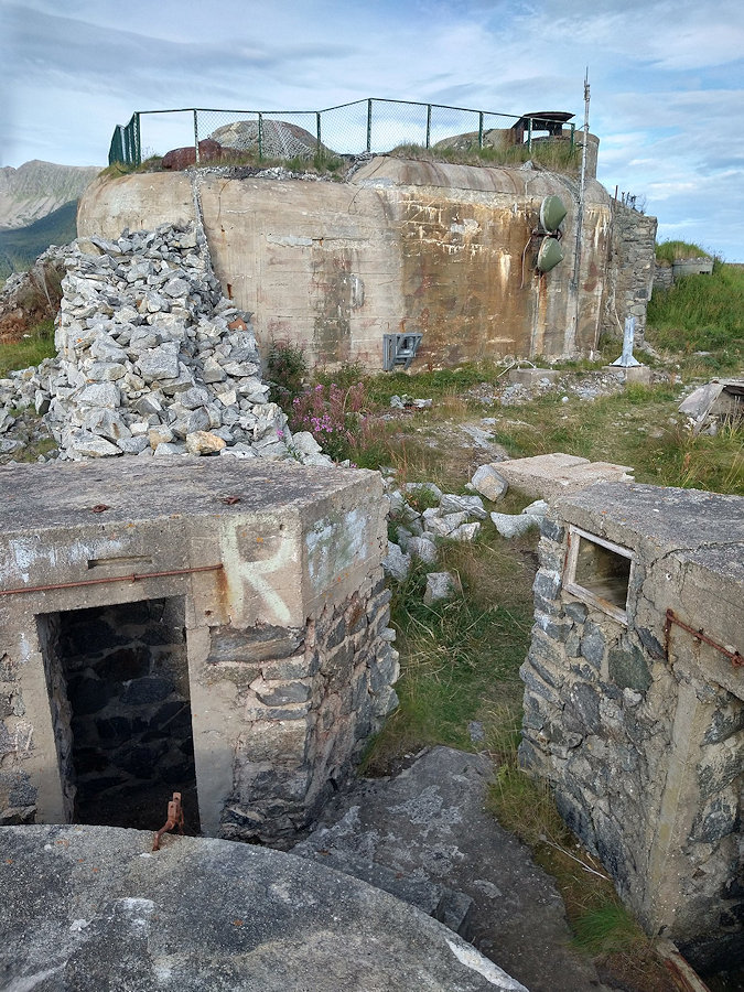 skrolsvik_fort4.jpg