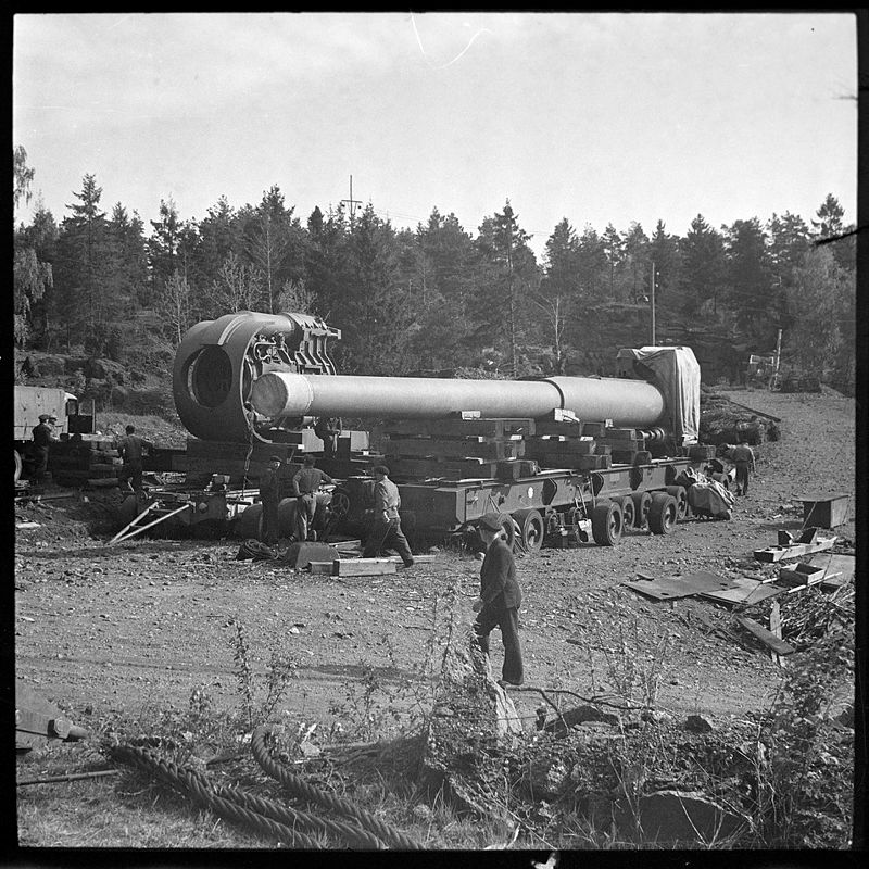 vardås1949FranskeKanonerSerTaubanen.jpg