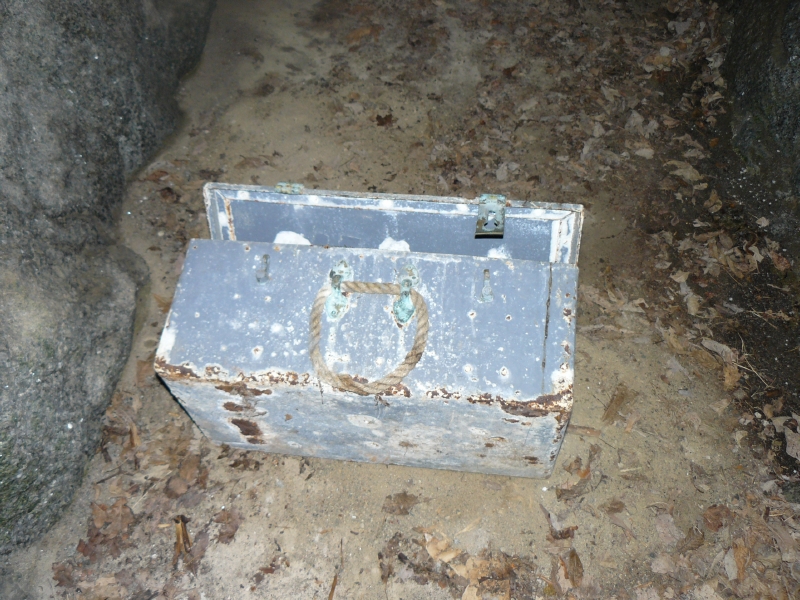 Metallkasse ny bunker 2.JPG