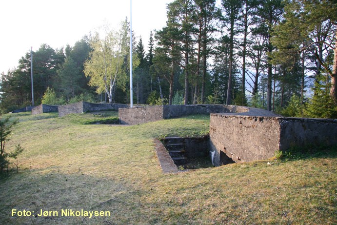 Tønsåasen, batteriet sett nordover.jpg