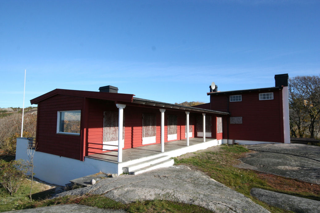 Orginal tysk brakke gjort om til sommerhytte.